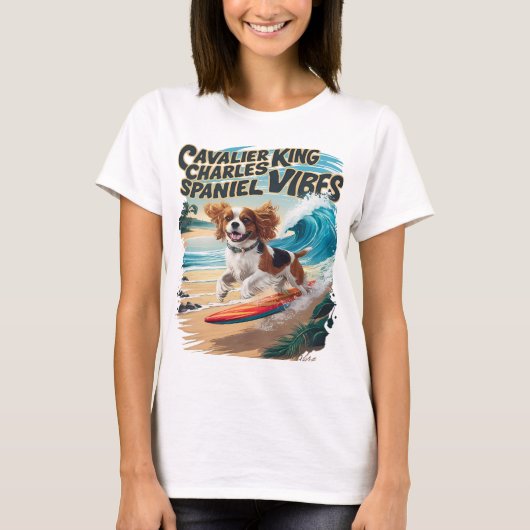 Cavalier King Charles Spaniel Surfing T-Shirt (Vorderseite)