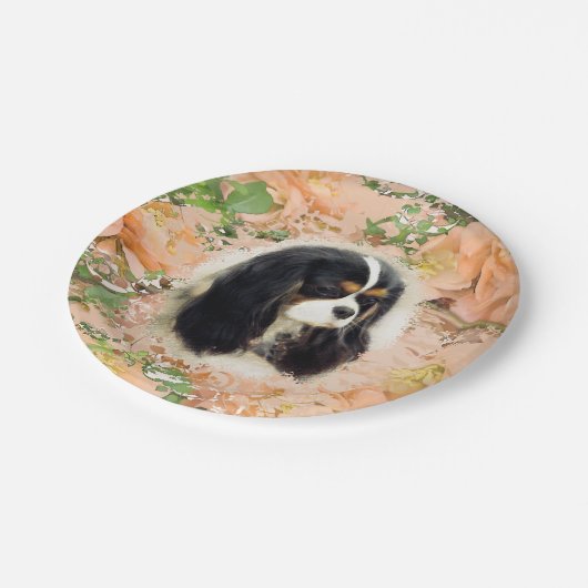 Cavalier King Charles Spaniel - Tri, Plate Pappteller (Schrägansicht)