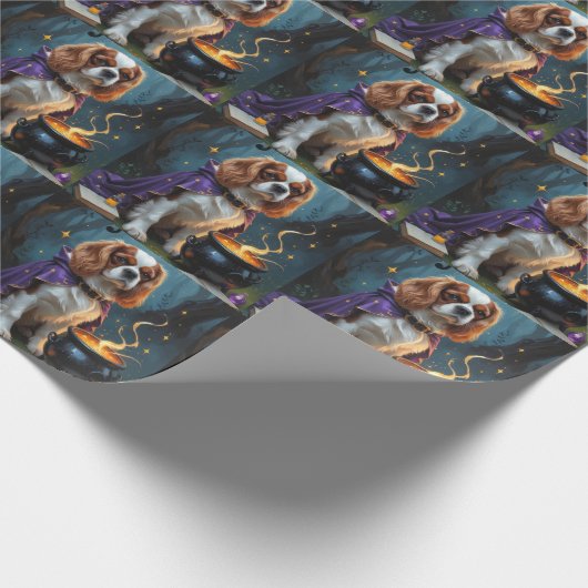 Cavalier King Charles Spaniel Whimsical Halloween Geschenkpapier (Ecke)