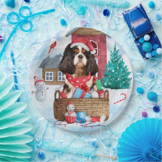 Cavalier King Dog im Schnee Weihnachtshundehaus Pappteller (Party)