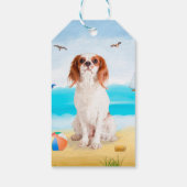 Cavalier King Dog on Beach Geschenkanhänger (Rückseite)