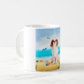 Cavalier King Dog on Beach Kaffeetasse (Vorderseite Links)