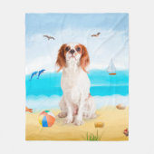 Cavalier King Hund am Strand Fleecedecke (Vorderseite)