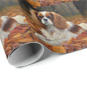 Cavalier King im Herbst Leaves Fall Inspiriert Geschenkpapier (Rolleneckpunkt)