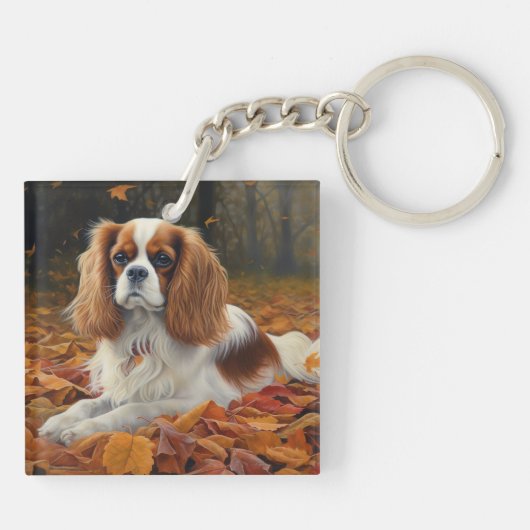 Cavalier King im Herbst Leaves Fall Inspiriert Schlüsselanhänger (Rückseite)