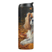 Cavalier King im Herbst Leaves Fall Inspiriert Thermosbecher (Nach links gedreht)