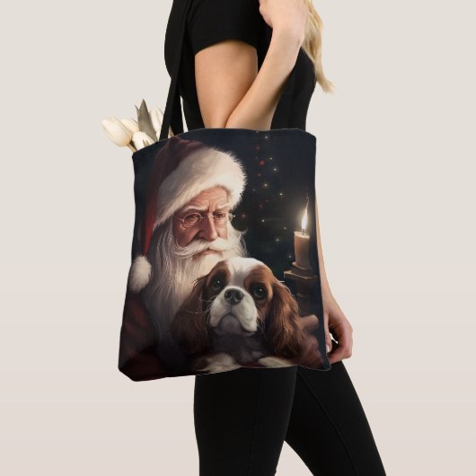 Cavalier King mit Weihnachtsfeiertag Tasche (Von Nahem)