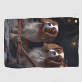 Cavalier King Snowy Sleigh Weihnachtsdekor Golfhandtuch (Horizontal)