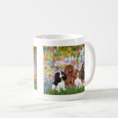 Cavaliers (4) - im Monet-Garten Kaffeetasse (VorderseiteRechts)