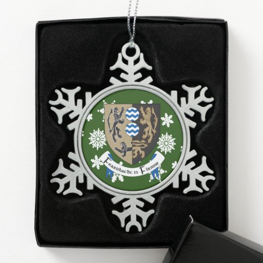Cavan Ireland Wappen Irish Schneeflocken Zinn-Ornament (Box)