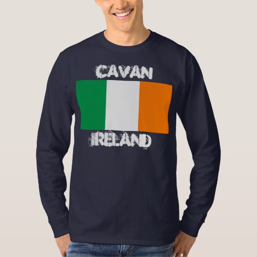 Cavan, Irland mit irischer Flagge T-Shirt (Vorderseite)