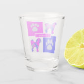 Cavapoo Silhouette Dog & Paw Pink und Blue Square Schnapsglas (Rückseite)