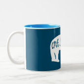 Cave Junction Oregon Bear Zweifarbige Tasse (Links)