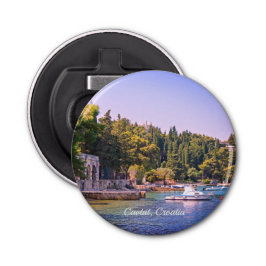 Cavtat, Kroatien Sicht auf den Strand Flaschenöffner