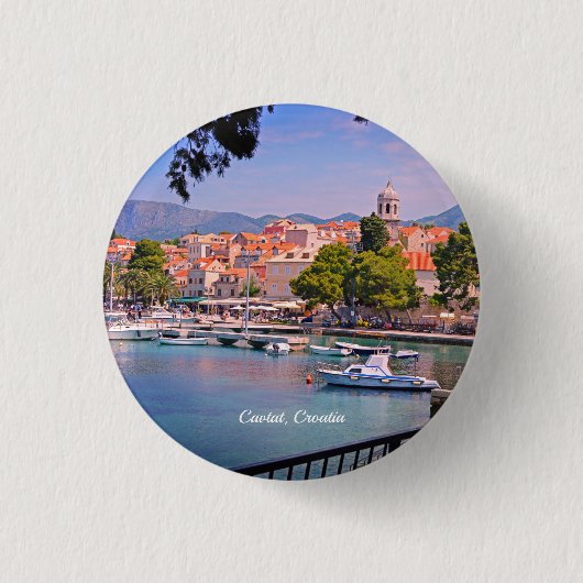 Cavtat, Kroatien Sicht auf die Stadt Button (Vorderseite)