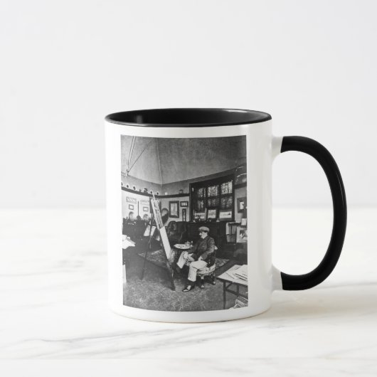 Cecil Aldin in seinem Studio Tasse (Rechts)