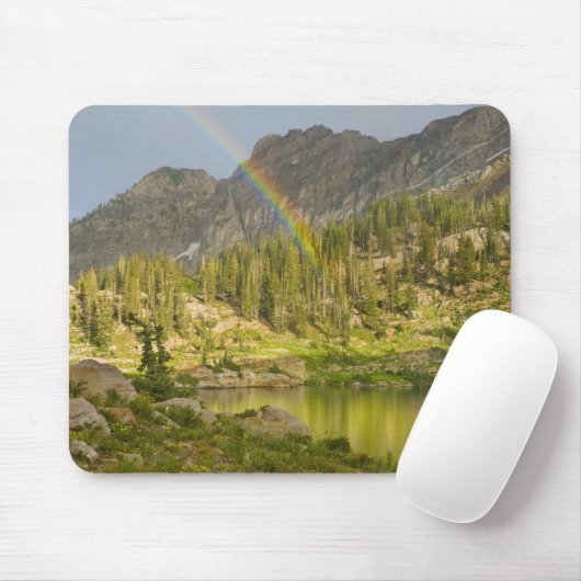Cecret Lake mit Regenbogen über das Schloss von De Mousepad (Mit Mouse)