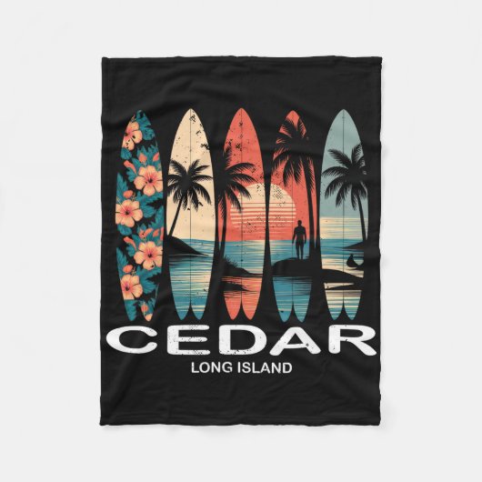 Cedar Beach Long Island Surfbrett Surfen Retro Fleecedecke (Vorderseite)