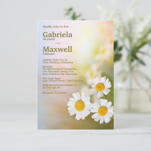 Celebrate Beauty Nature White Daisy Wedding Einladung (Stehend Vorderseite)