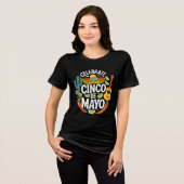 Celebrate Cinco De Mayo Retro Fiesta T-Shirt Tri-Blend Shirt (Vorderseite voll)