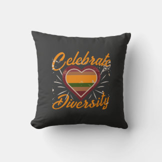 Celebrate Diversity Herz Gradient Kissen