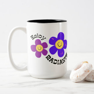 celebrate every moment with our coffee cup zweifarbige tasse