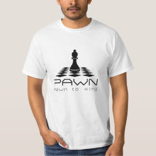 Celebrate Strategy mit Schachkunst T-Shirt