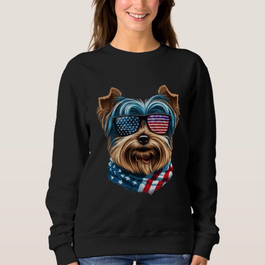 Celebrate USA with a Yorkshire Terrier in Sunglass Sweatshirt (Vorderseite)