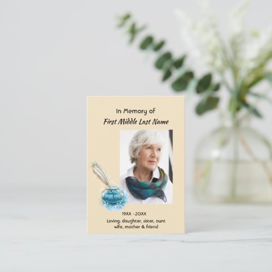 Celebration of Life Service Feather Pen Visitenkarte (Stehend Vorderseite)