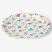 Celebration Party Hats Pappteller (Schrägansicht)