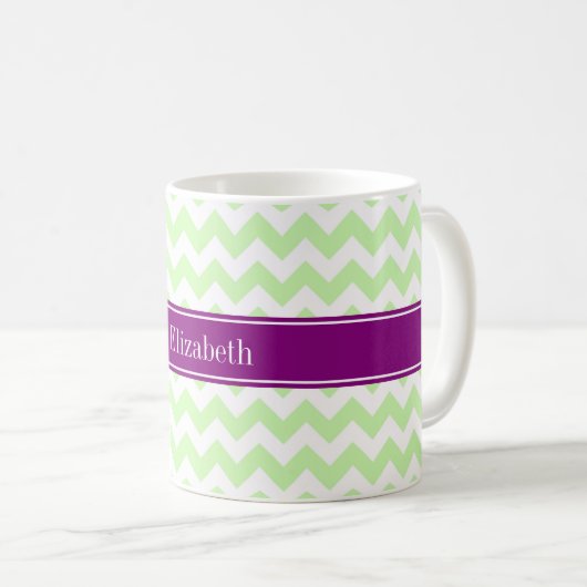 Celery White Chevron Purple Name Monogram Kaffeetasse (VorderseiteRechts)