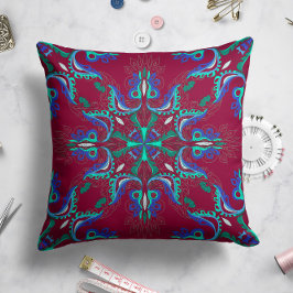Celestial Bloom Star Pillow in Magenta Kissen