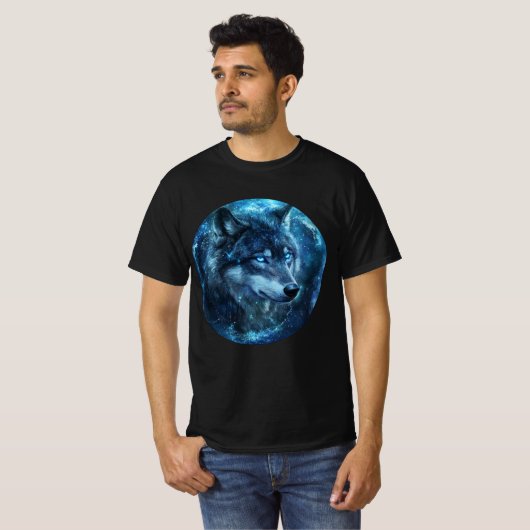 Celestial Blue-Eyed Wolf Wall Art T-Shirt (Vorne ganz)