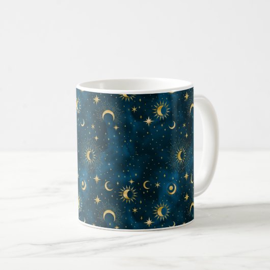 Celestial Blue & Gold Starry Night Crescent Moon Kaffeetasse (VorderseiteRechts)