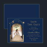 Celestial Blue Save the Date Geburtstag Quinceaner<br><div class="desc">Celestial Blue Save the Date Birthday Quinceanera Einladung mit einer goldenen Sonne, Mond und Sternen Rahmen auf einem blauen Hintergrund. Inside ist Ihr Lieblings-Foto und Ihre individuelle Quinceanera Save the Date Informationen. Personalisieren Sie diese, indem Sie den Text in den Textfeldern bearbeiten und Ihr bevorzugtes Foto hinzufügen. Entwickelt für Sie...</div>