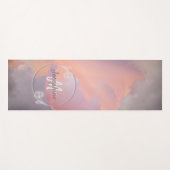 Celestial Cloud Monogram Sunset Elegant Cool Chic Yogamatte (Vorderseite (Horizontal))