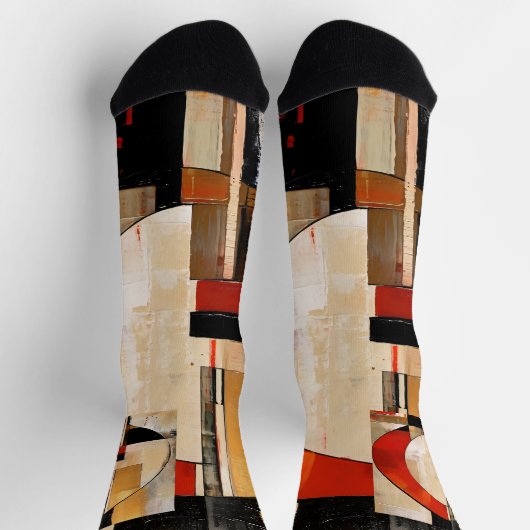 Celestial Elegance: Abstrakte Erkundung in Beige Socken (Oben)