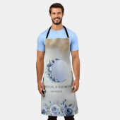 Celestial Gold Sun, Blue Moon Rose Gold Stars Schürze (Getragen)