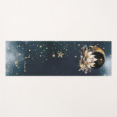 Celestial Gold Sun, Moon, Stars Lotus Night Sky Yogamatte (Vorderseite (Horizontal))