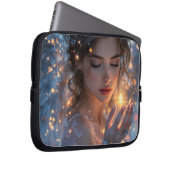 Celestial Lightbearer - Angel Holding the Star Laptopschutzhülle (Vorne Rechts)