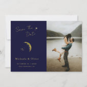 Celestial Midnight Blue Gold Moon Foto Wedding Save The Date (Vorderseite)