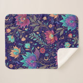 Celestial Midnight Lotus Floral Pattern Blanket Sherpadecke (Vorderseite (Horizontal))