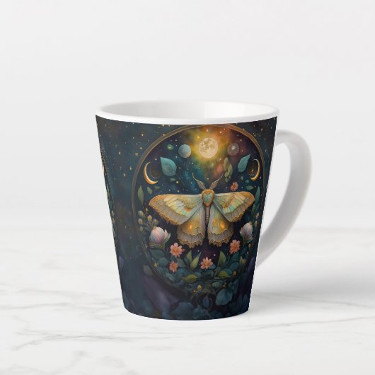 Celestial Moth & Moon Phases – Enchanted Night Milchtasse (Rechte Ecke)