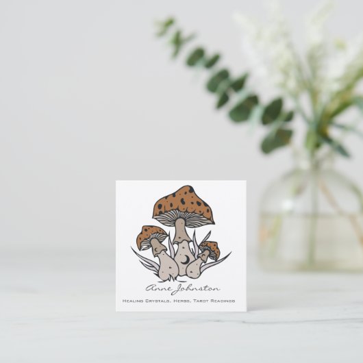 Celestial Mushrooms Boho Square Business Card Quadratische Visitenkarte (Stehend Vorderseite)