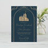 Celestial Navy Blue Gold Vintag Castle Wedding Einladung (Stehend Vorderseite)
