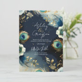 Celestial Peacock Feathers Elegante Hochzeit Einladung (Stehend Vorderseite)