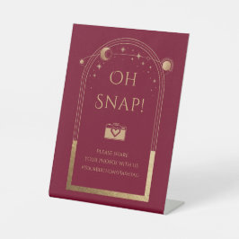 Celestial Red Gold Sun Moon Stars Oh Snap Sockelschild