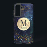 Celestial Space Gold Stars & Moon Monogram Samsung Galaxy Hülle<br><div class="desc">Diese niedliche und moderne Handy-Gehäuse verfügt über ein Monogramm auf den Imitaten Gold Vollmond im All mit Imitaten goldene Sterne. Personalisieren Sie es für Ihre Bedürfnisse. In meinem Geschäft finden Sie passende Produkte.</div>