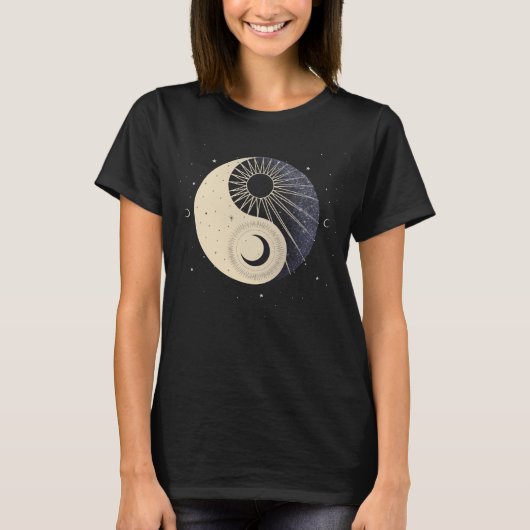 Celestial Sun and Moon T-Shirt (Vorderseite)