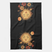 Celestial Sun Goddess mit floralen Blüten Geschirrtuch (Vertikal)